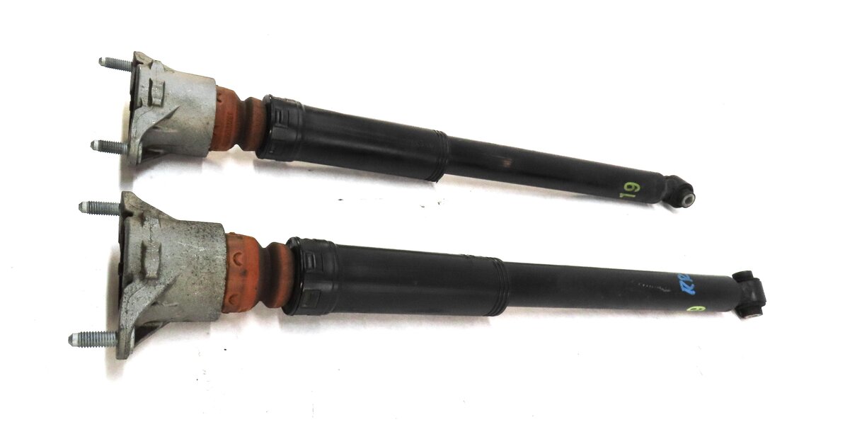 Thumbnail 6: 2015 MERCEDES CLA250 (C117 W117) SPORT PACKAGE REAR SUSPENSION SHOCK STRUT SET-2