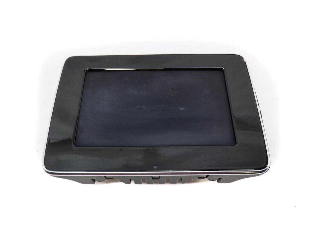 Thumbnail 4: 2015 MERCEDES CLA CLASS (C117) GPS NAVIGATION MEDIA INFORMATION DISPLAY SCREEN