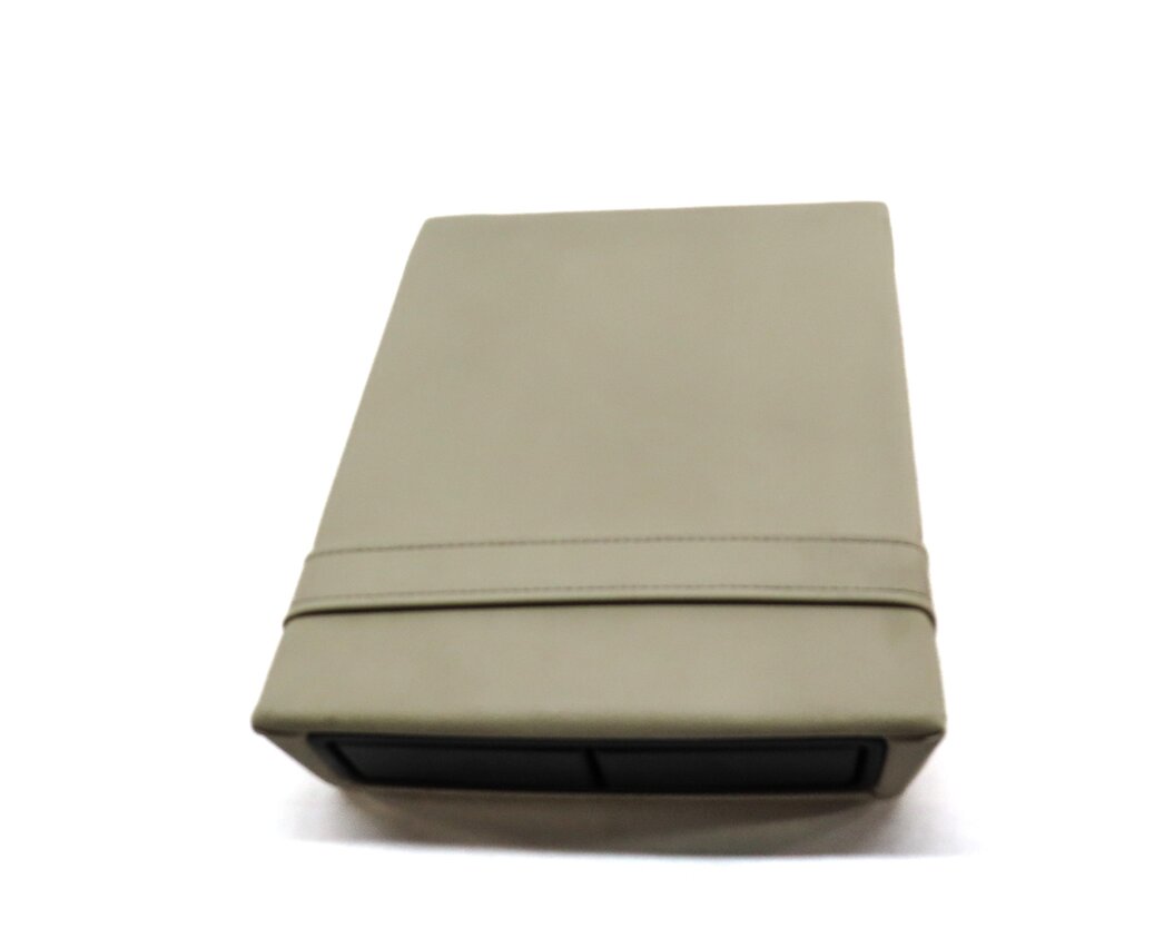 Thumbnail 11: 2015 MERCEDES CLA250 (C117 W117) REAR CENTER CONSOLE ARMREST CUP HOLDER (BEIGE)