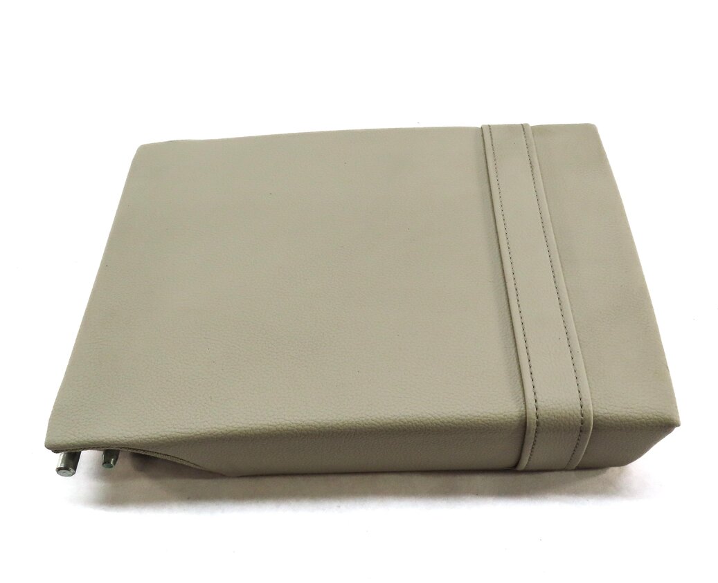 Thumbnail 12: 2015 MERCEDES CLA250 (C117 W117) REAR CENTER CONSOLE ARMREST CUP HOLDER (BEIGE)