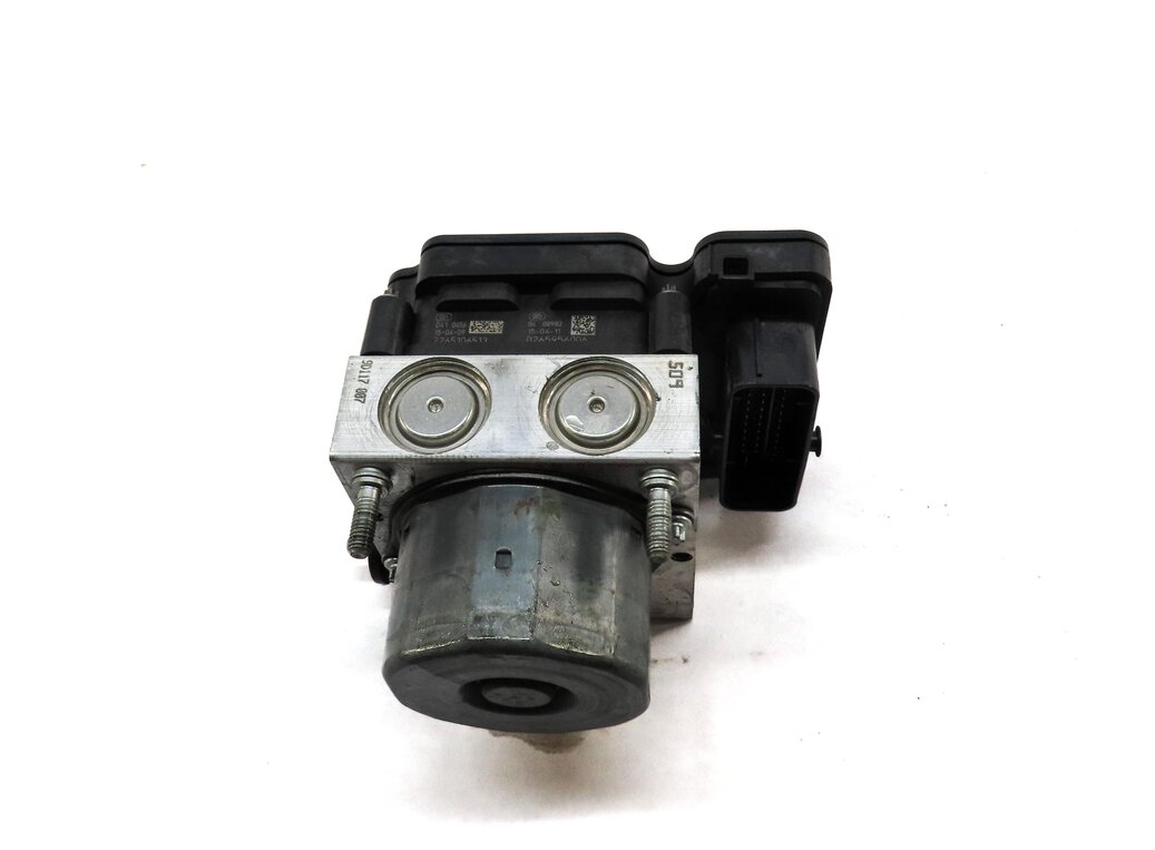 Thumbnail 3: 2014-2019 MERCEDES B250 CLA250 (C117 W246) SPORT - ESP ABS BRAKE PUMP w/ MODULE