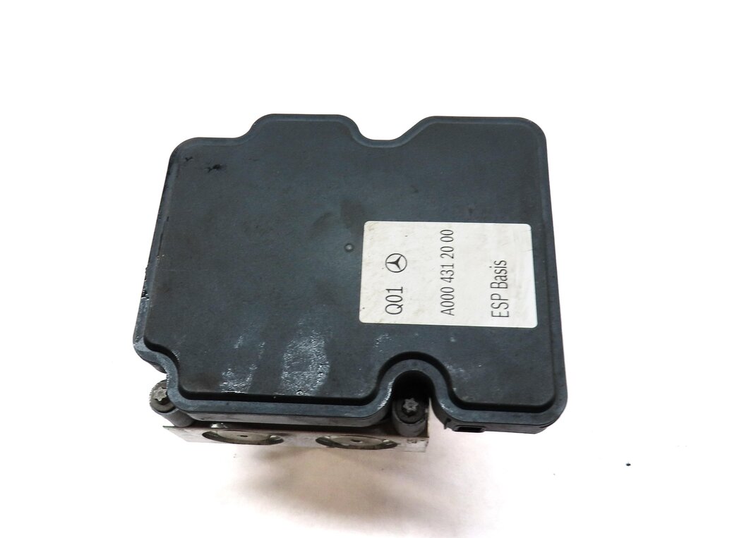 Thumbnail 4: 2014-2019 MERCEDES B250 CLA250 (C117 W246) SPORT - ESP ABS BRAKE PUMP w/ MODULE