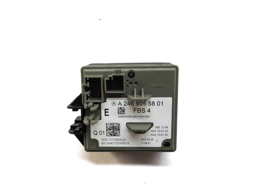 Thumbnail 3: 2014-2015 MERCEDES BENZ CLA45 AMG CLA250 (C117) IGNITION SWITCH MODULE