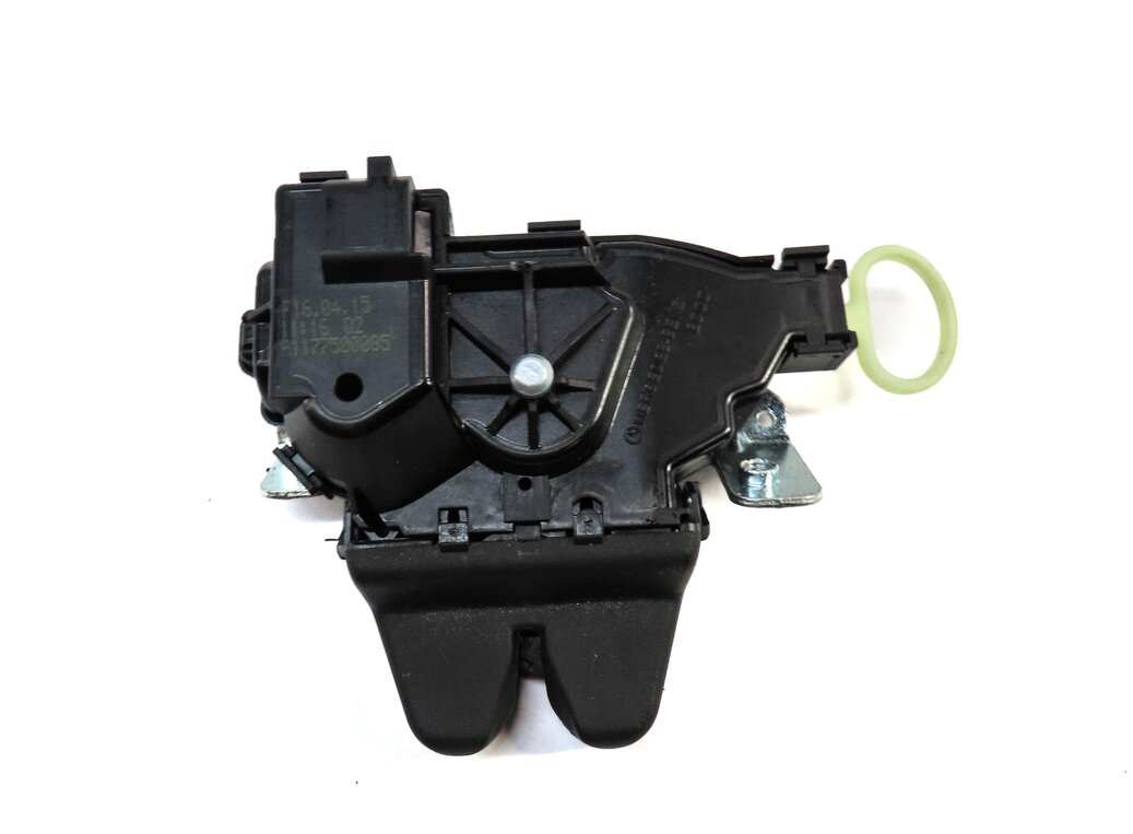 Thumbnail 4: 2015 MERCEDES CLA250 (C117 W117) REAR TRUNK LOCK LATCH ACTUATOR