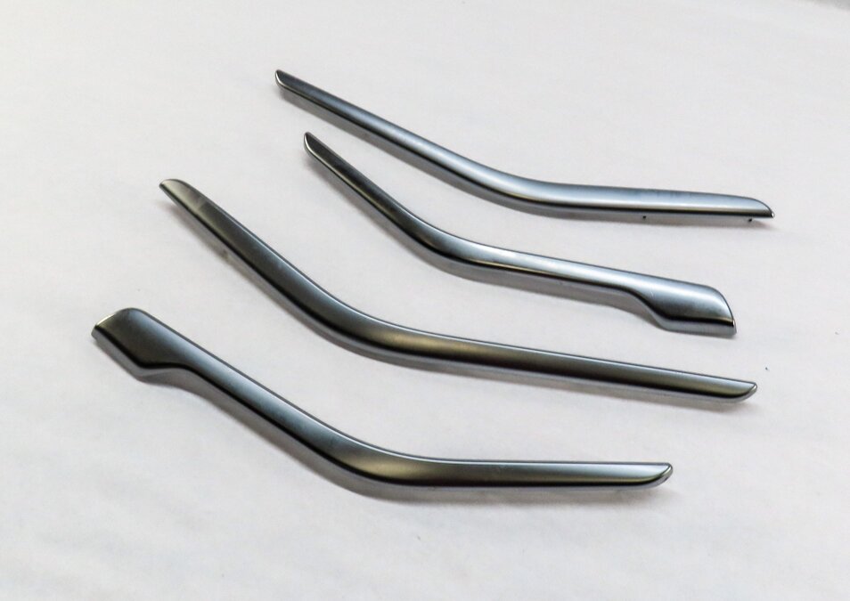 2015 MERCEDES CLA250 (C117 W117) FRONT & REAR DOOR PANEL TRIM STRIP SET (SILVER)
