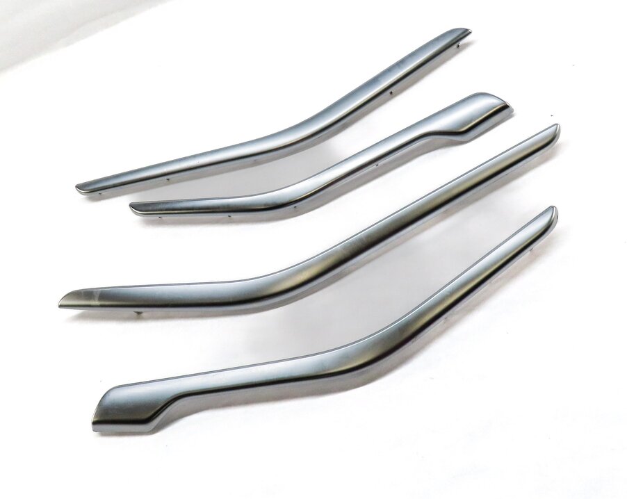 Thumbnail 3: 2015 MERCEDES CLA250 (C117 W117) FRONT & REAR DOOR PANEL TRIM STRIP SET (SILVER)