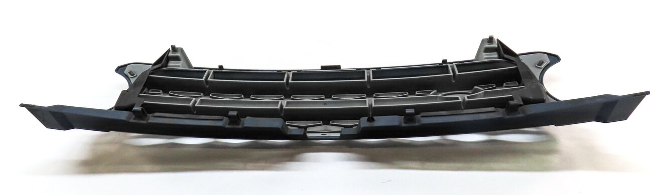 Thumbnail 6: 2010-2013 LAND ROVER LR4 - FRONT UPPER HOOD CENTER AIR VENT GRILLE (BALTIC BLUE)