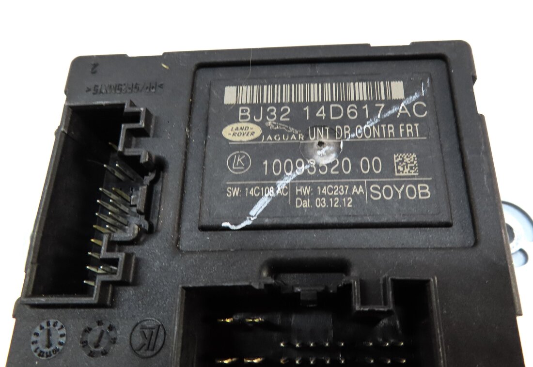 Thumbnail 3: 2013 LAND ROVER LR4 FRONT RIGHT PASSENGER DOOR CONTROL MODULE BJ3214D617AC
