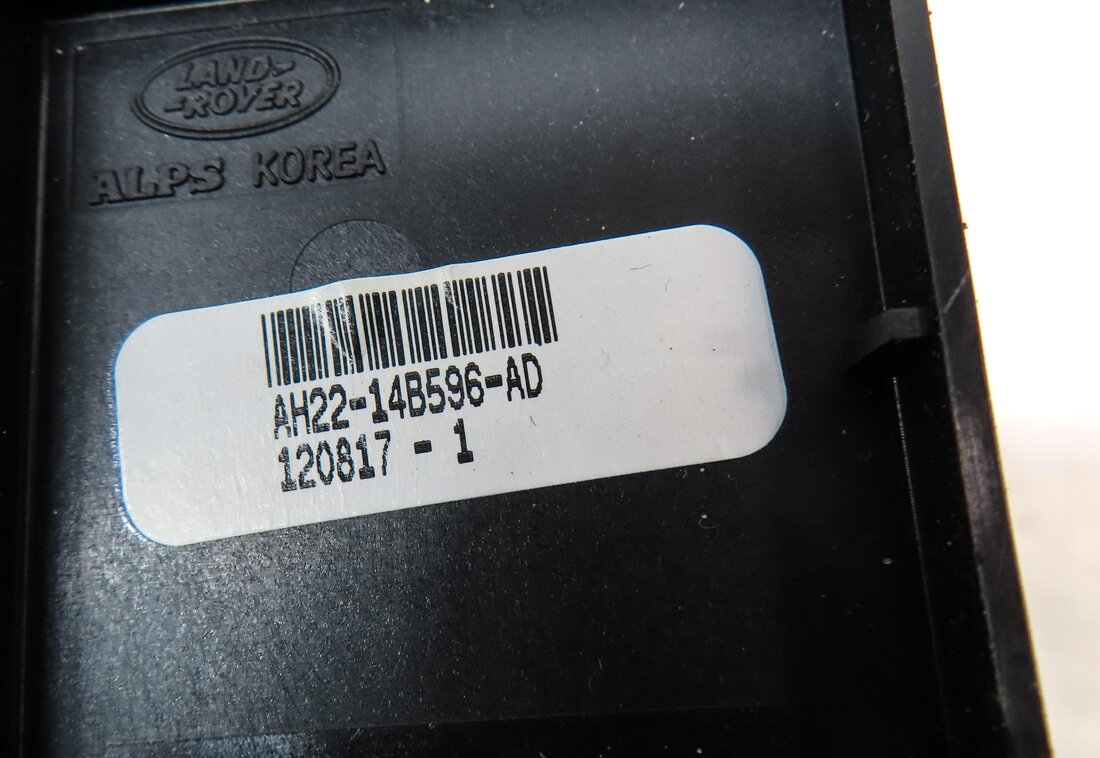 Thumbnail 6: 2013 LAND ROVER LR4 TRACTION CONTROL TERRAIN SELECTION CONTROL KNOB BUTTON PANEL