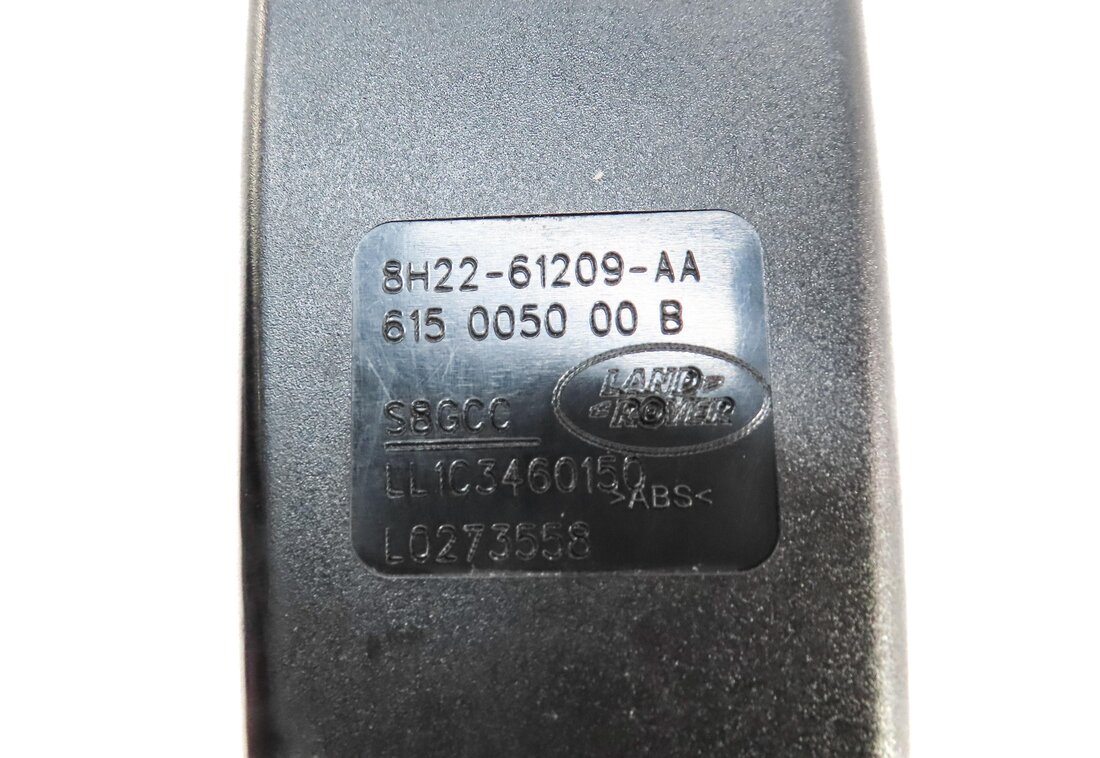 Thumbnail 4: 2008-2016 LR3 LR4 / RANGE ROVER SPORT (L320) LEFT FRONT DRIVER SEATBELT RECEIVER