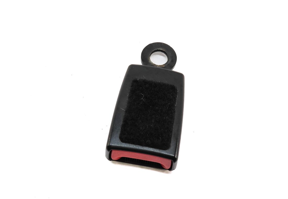 Thumbnail 2: 2013 LAND ROVER LR4 REAR 2ND SECOND ROW CENTER SEATBELT BUCKLE RECEIVER (BLACK)