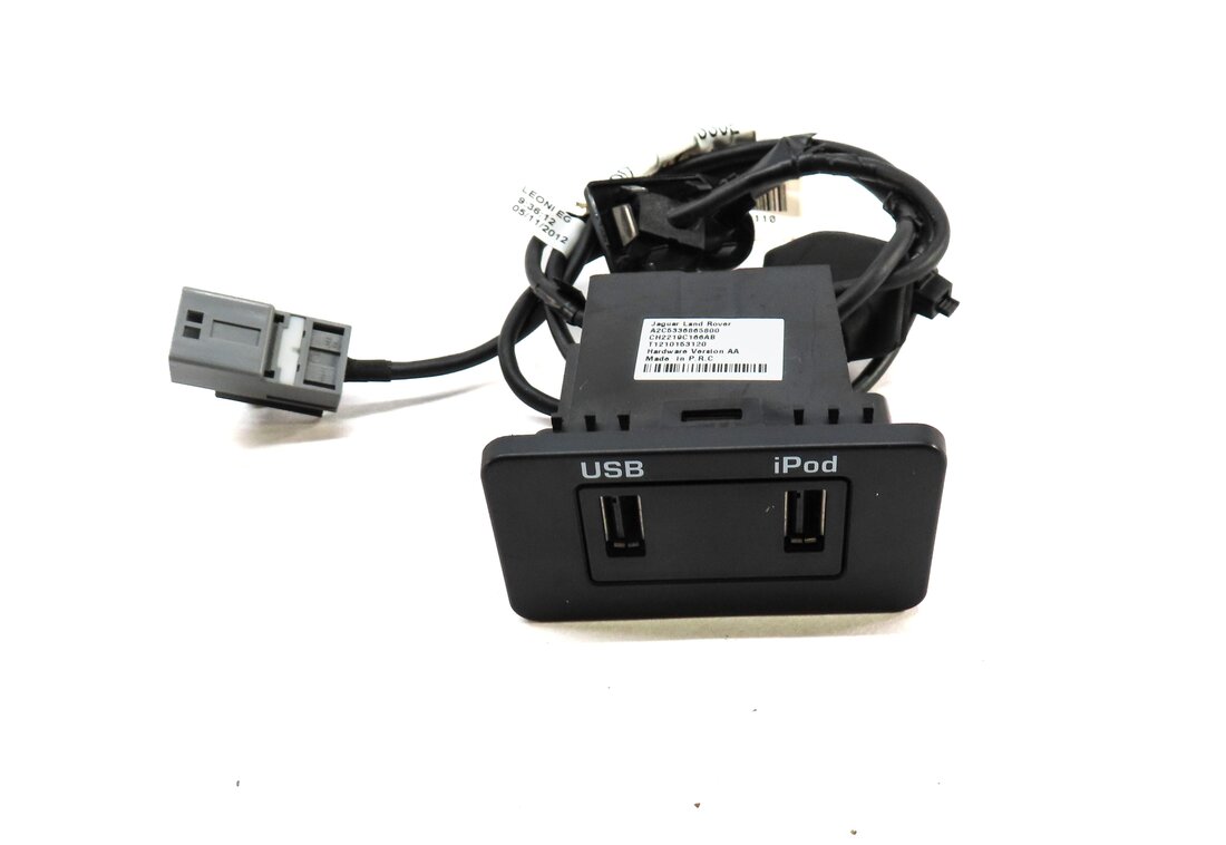Thumbnail 2: 2013 LAND ROVER LR4 USB iPOD JACK INPUT INTERFACE PANEL w/ WIRE WIRING HARNESS