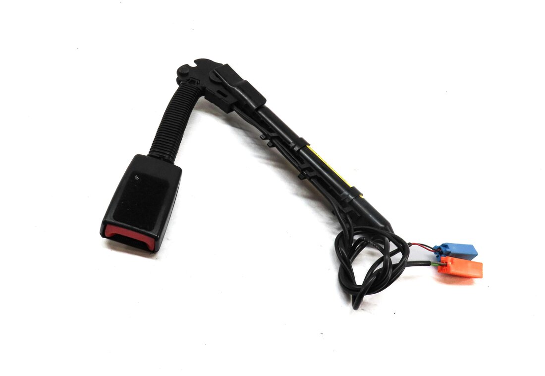 Thumbnail 2: 2008-2016 LR3 LR4 / RANGE ROVER SPORT (L320) RIGHT PASSENGER SEATBELT RECEIVER