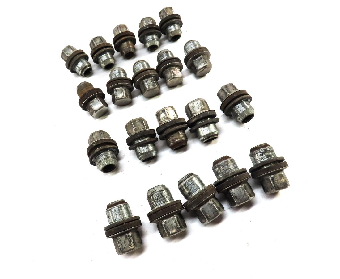 Thumbnail 3: 2005-2018 LR3 LR4 DISCOVERY RANGE ROVER SPORT WHEEL TIRE RIM LUG NUT SET (20)