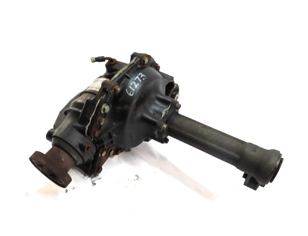 Thumbnail 2: 06-13 LR4 RANGE ROVER SPORT (L320) 4.2L / 5.0L FRONT DIFFERENTIAL CARRIER (3.54)