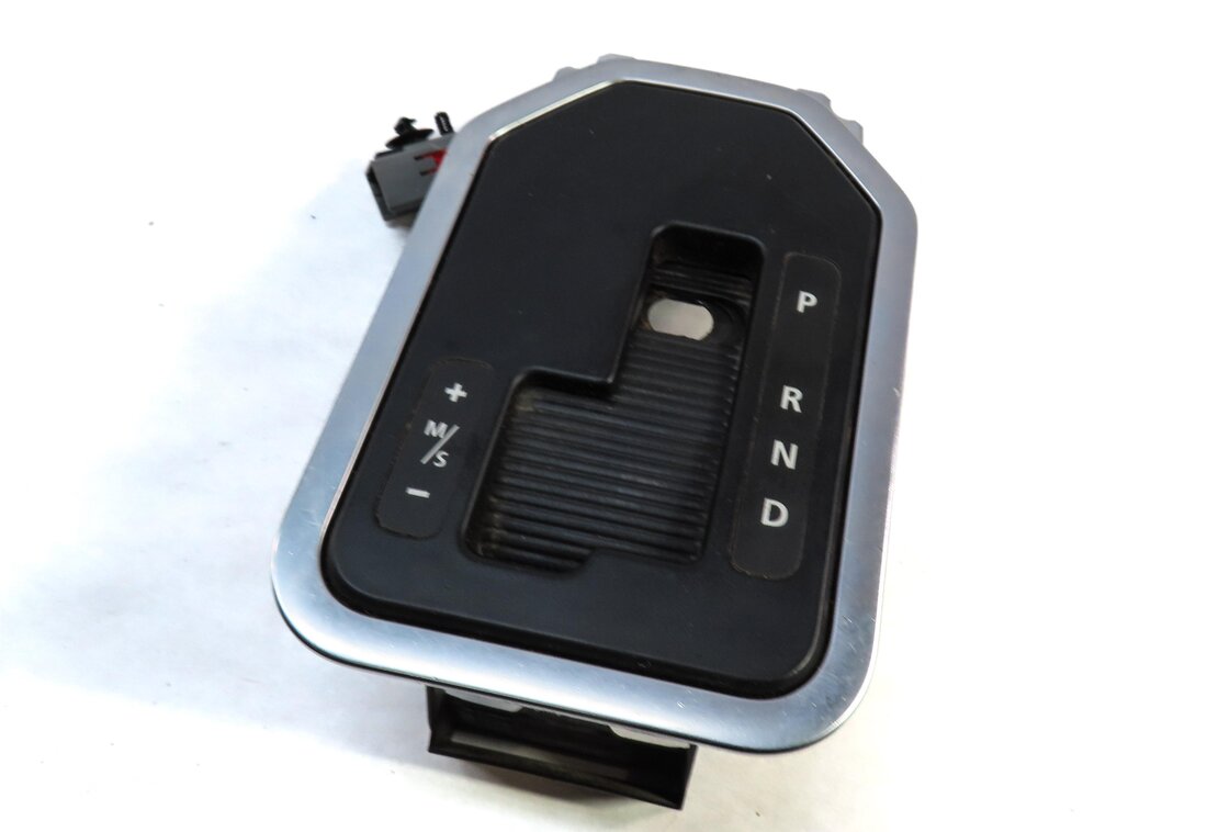 2013 LAND ROVER LR4 AUTOMATIC AUTO SHIFTER SHIFT TRIM GEAR INDICATOR PANEL