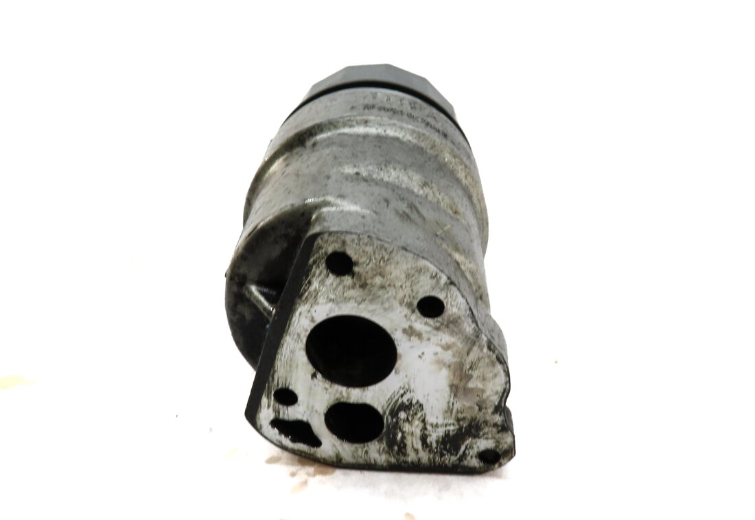 Thumbnail 4: 2013 LAND ROVER LR4 5.0L NON SC ENGINE OIL FILTER HOUSING RF8W936K751AB