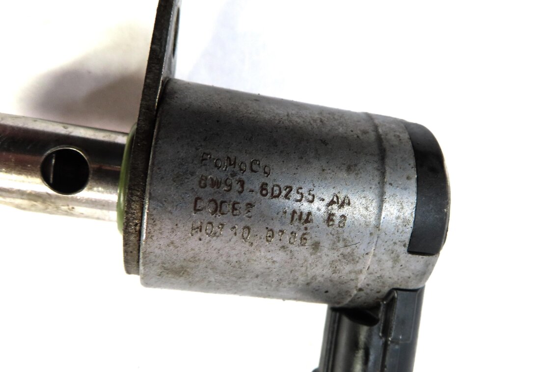 Thumbnail 4: 2013 LAND ROVER LR4 5.0L NON SC ENGINE OIL PRESSURE SOLENOID 8W936D255AA