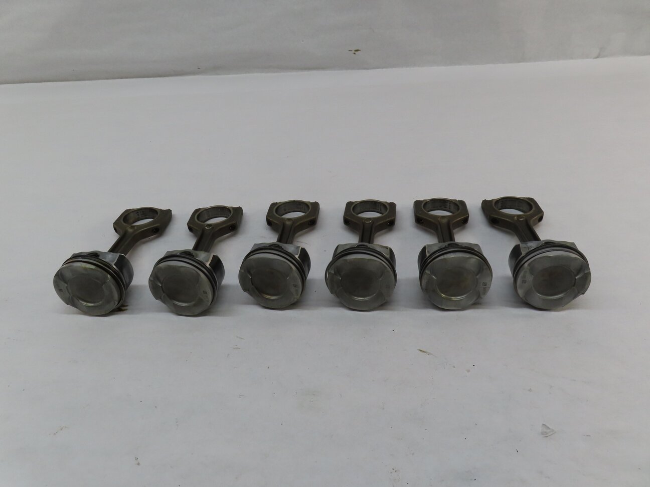 Thumbnail 2: BMW 1/3/5/6/7/X1/X3/X5/X6 3.0L N55 TURBO ENGINE - PISTON w/ CONNECTING ROD SET/6
