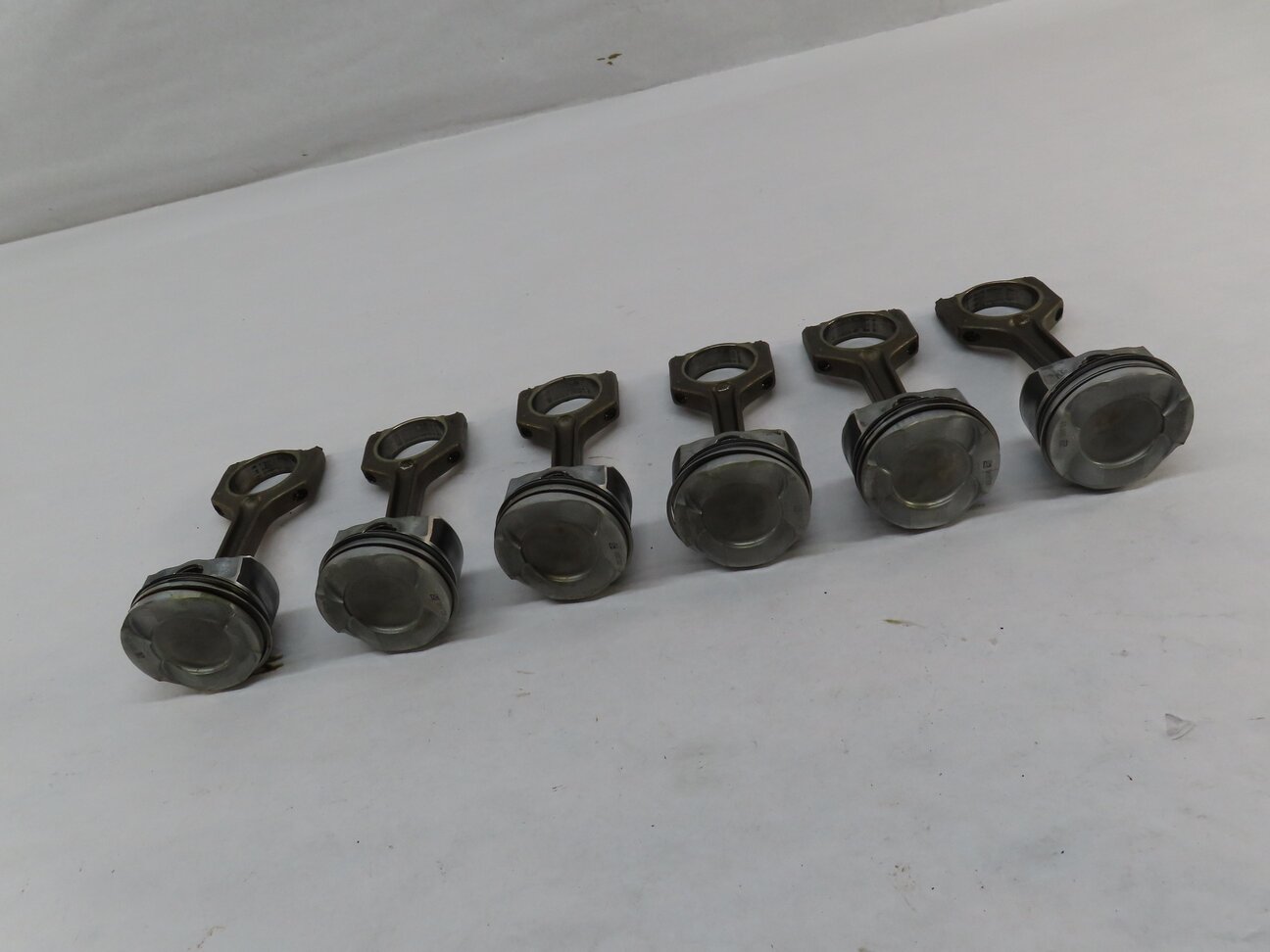 Thumbnail 3: BMW 1/3/5/6/7/X1/X3/X5/X6 3.0L N55 TURBO ENGINE - PISTON w/ CONNECTING ROD SET/6