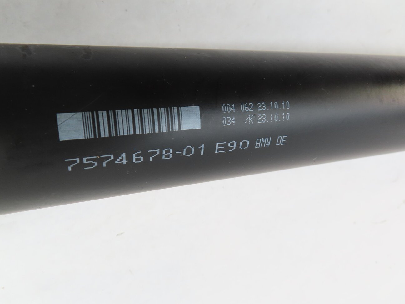 Thumbnail 4: 08-13 BMW 335i (E90 E92 E93) REAR DRIVESHAFT DRIVELINE DRIVE LINE SHAFT (1472mm)