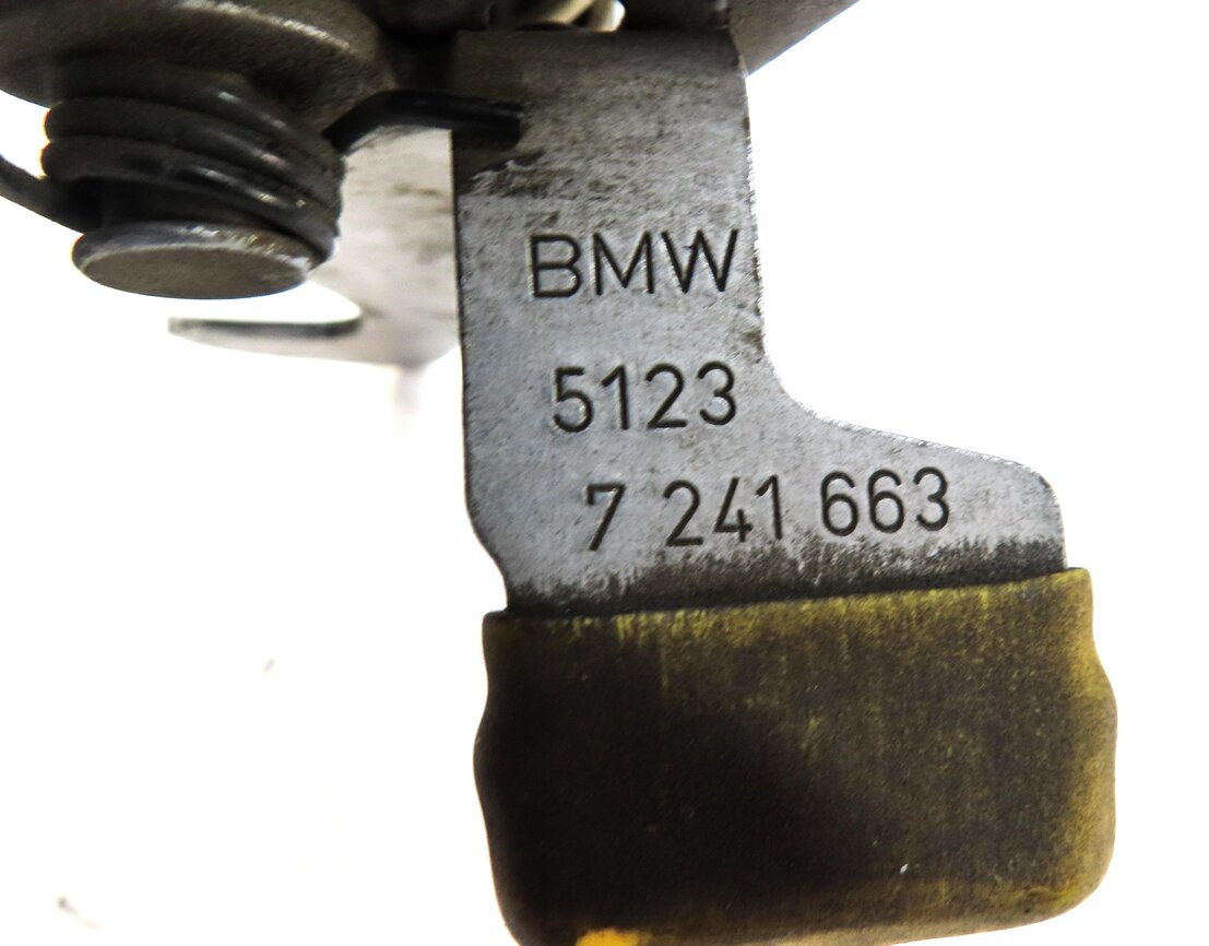 Thumbnail 7: 2011 BMW 335i (E90) FRONT HOOD SAFETY LATCH CATCH HOOK RELEASE LEVER