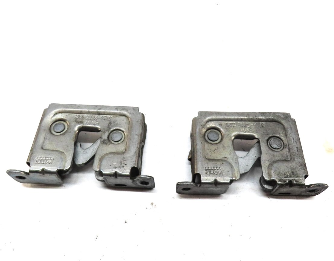 Thumbnail 3: 2011 BMW 335i (E90) FRONT LEFT & RIGHT LOWER HOOD LOCK LATCH SET-2