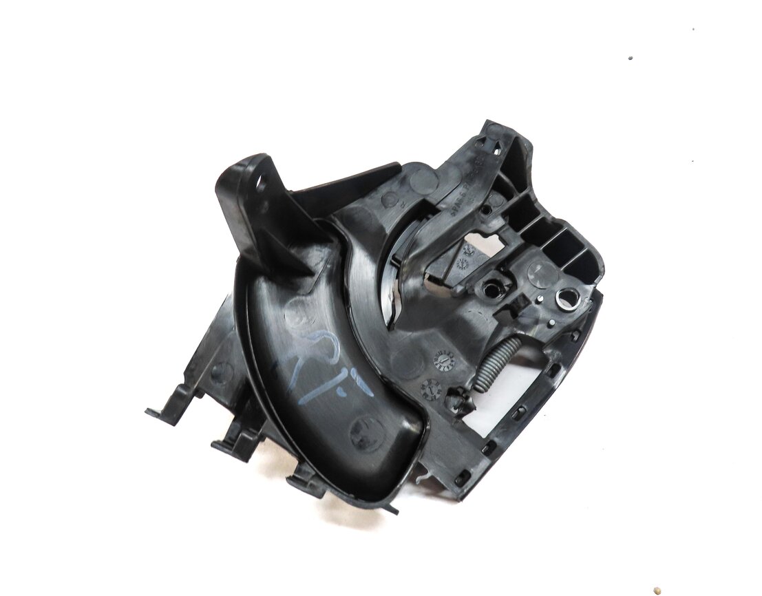 2011 BMW 335i (E93) CONVERTIBLE RIGHT SIDE BACK SEAT BACKREST RELEASE HANDLE