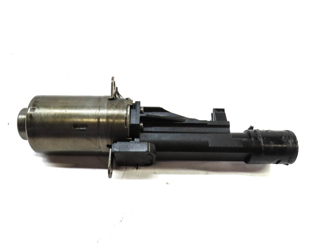 Thumbnail 3: 2011 BMW 335i (E90) 3.0L N55 TURBO ENGINE ECCENTRIC CAM CAMSHAFT ACTUATOR MOTOR