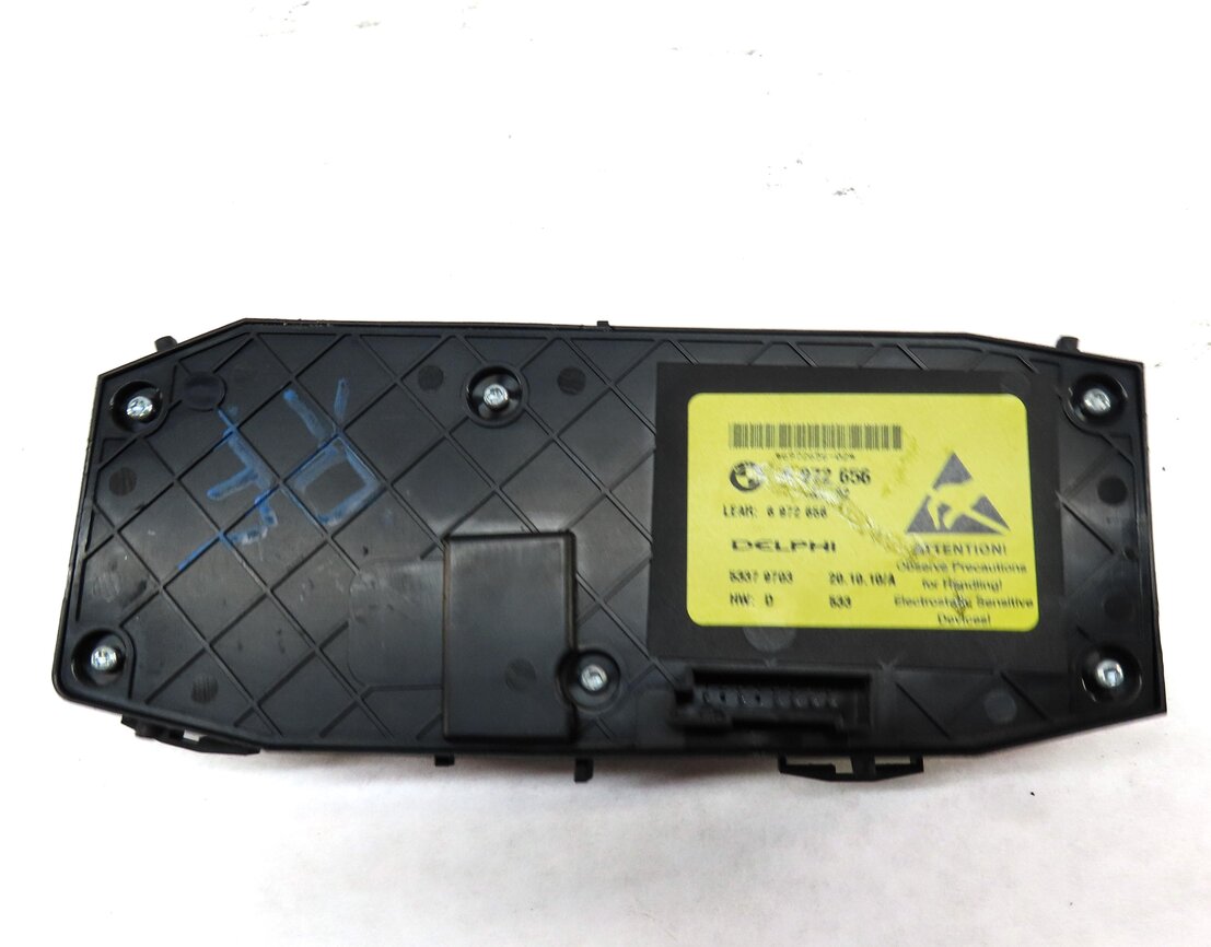 Thumbnail 4: 2011 BMW 335i (E90) FRONT RIGHT PASSENGER SEAT ADJUST ADJUSTMENT SWITCH