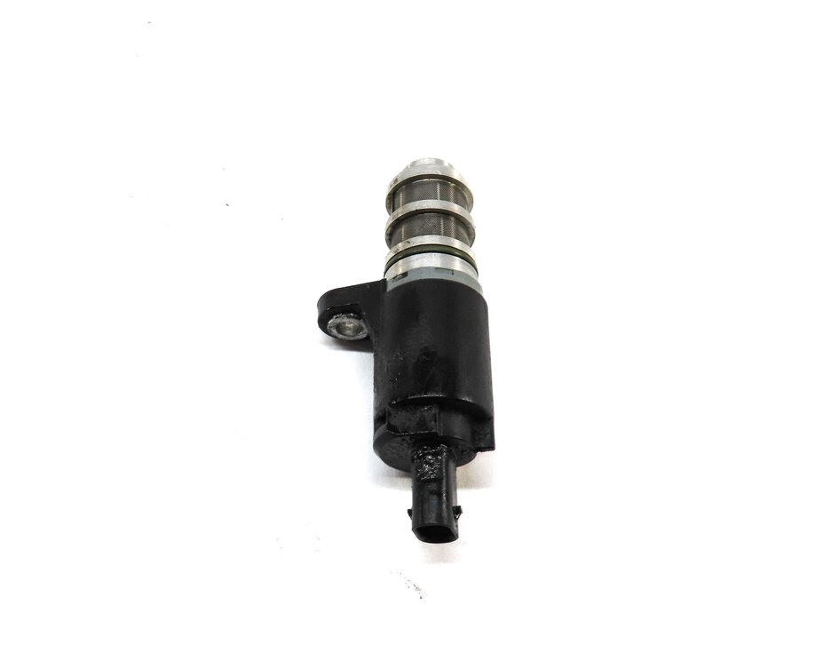 Thumbnail 2: 2011 BMW 335i (E90) 3.0L N55 TURBO ENGINE OIL PRESSURE SOLENOID