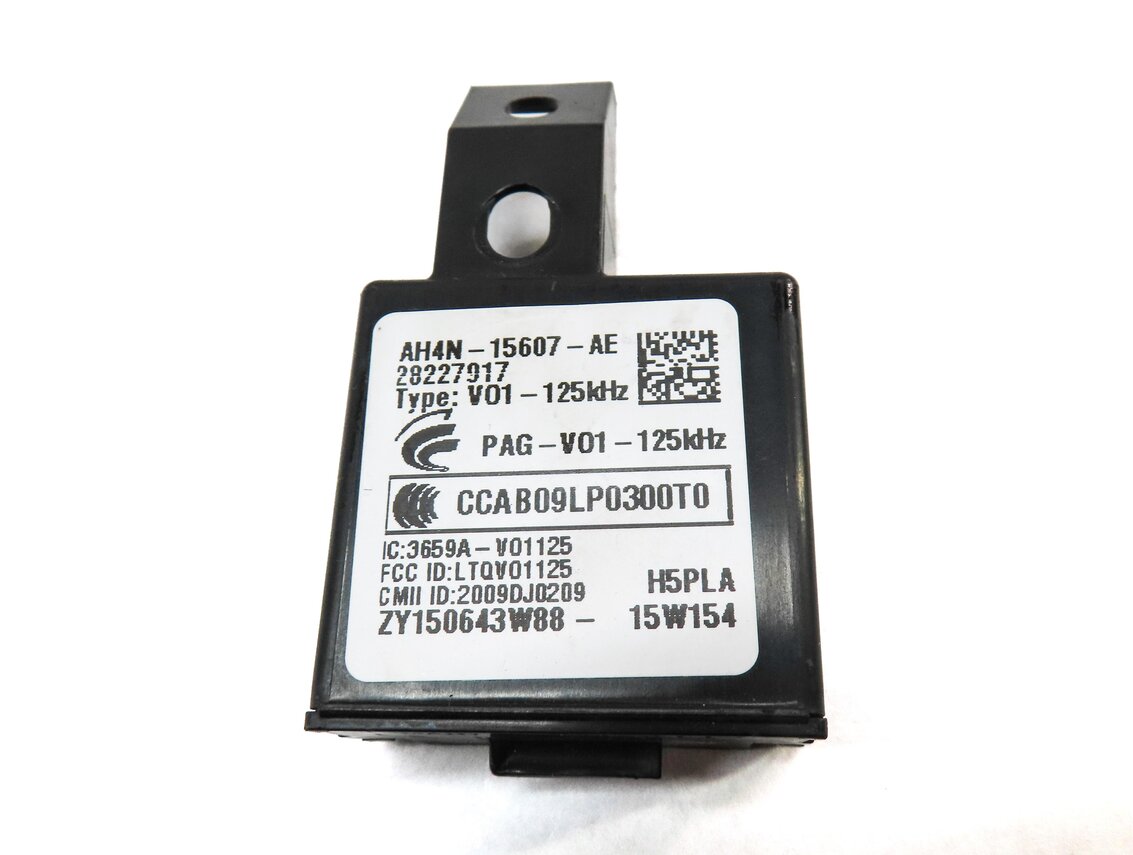 Thumbnail 10: 2015 DISCOVERY SPORT (L550) 2.0L TURBO ENGINE ECM BCM IMMOBILIZER MODULE KEY SET