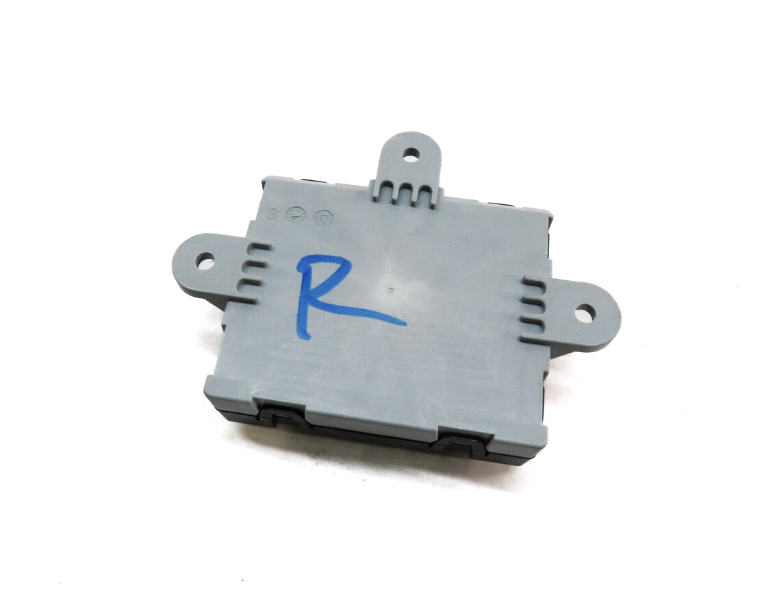 2015 LAND ROVER DISCOVERY SPORT (L550) FRONT RIGHT PASSENGER DOOR CONTROL MODULE