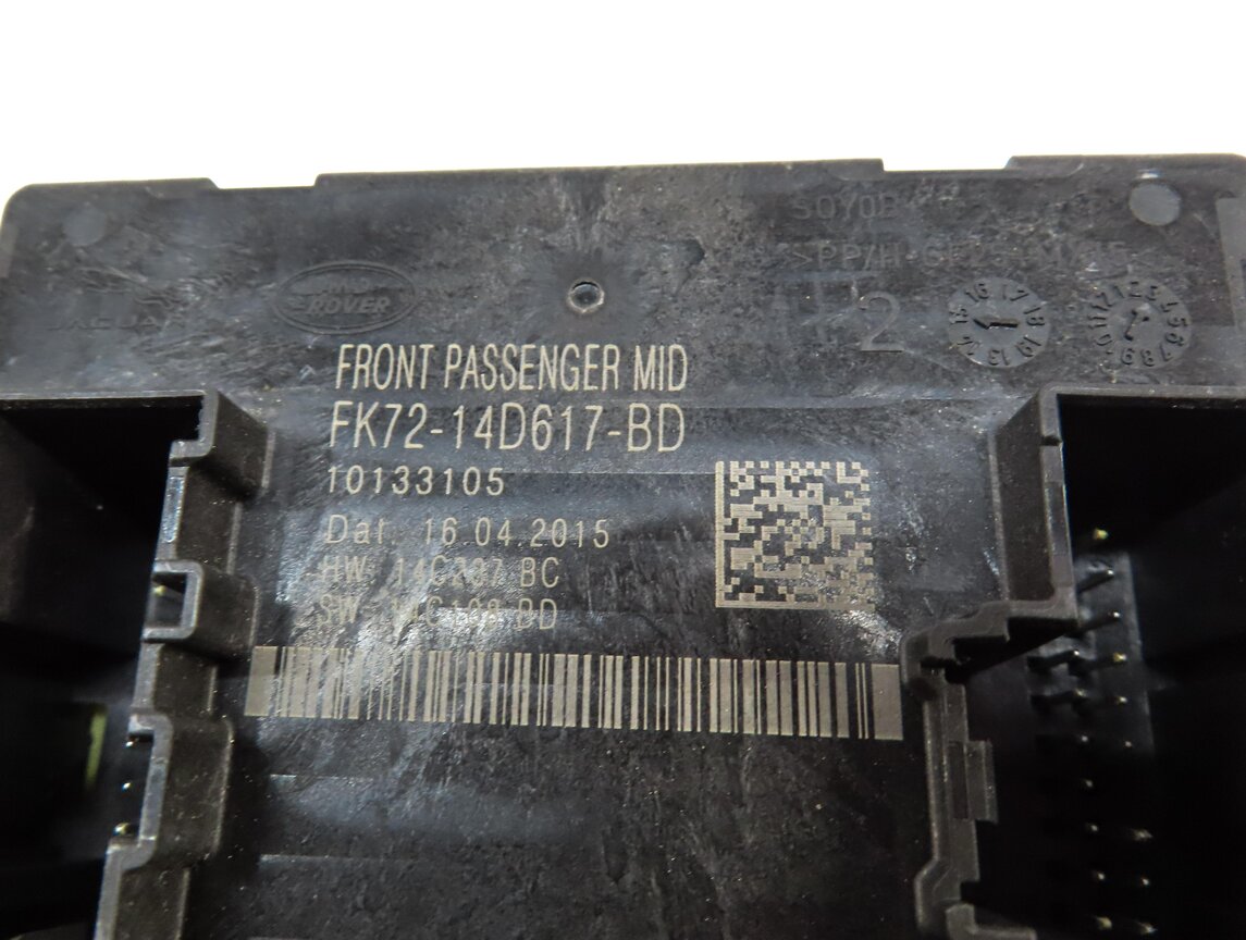 Thumbnail 4: 2015 LAND ROVER DISCOVERY SPORT (L550) FRONT RIGHT PASSENGER DOOR CONTROL MODULE