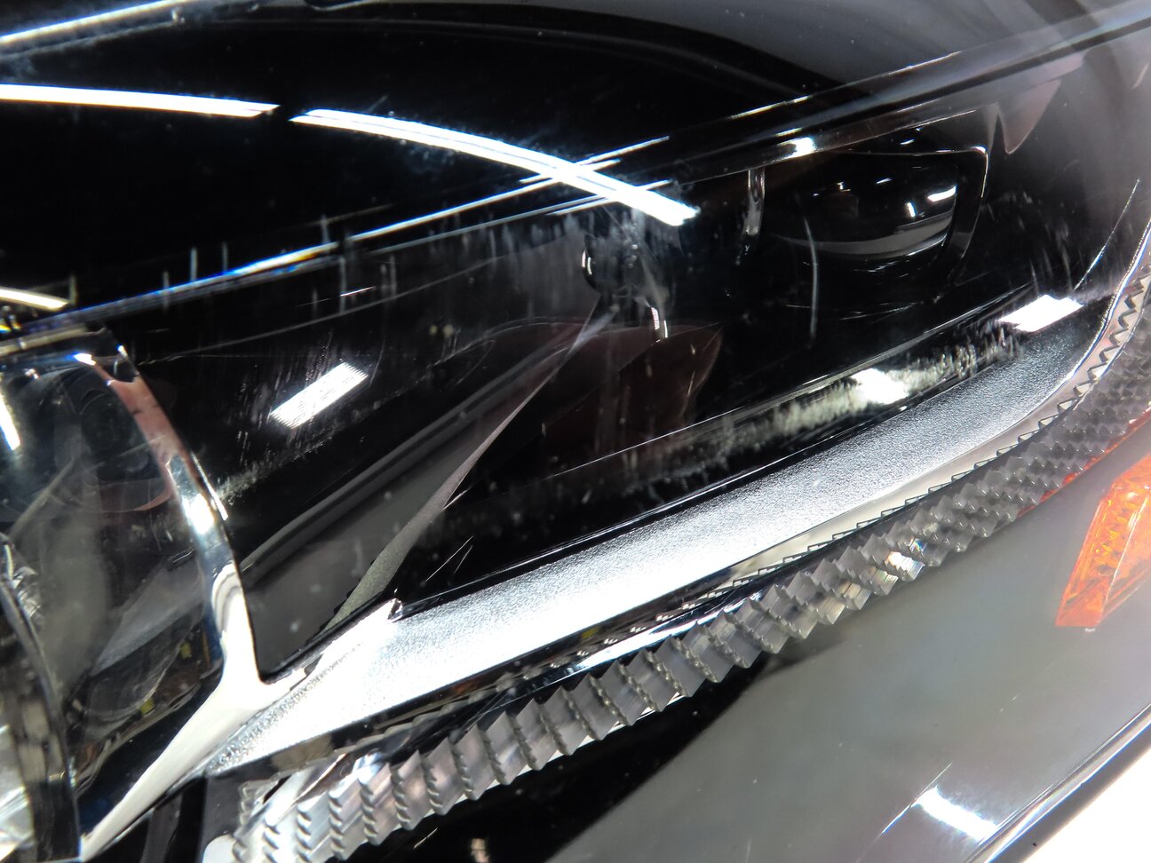 Thumbnail 8: 15-19 LAND ROVER DISCOVERY SPORT (L550) LEFT - XENON HID HEADLIGHT LIGHT LAMP
