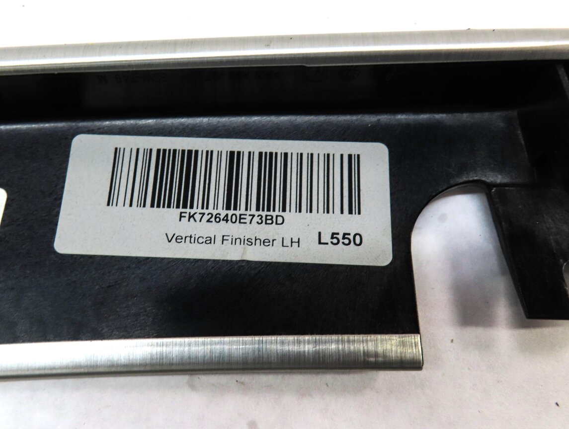 Thumbnail 6: 2015 DISCOVERY SPORT L550 LEFT RIGHT VERTICLE CONSOLE TRIM SET BRUSHED ALUMINUM