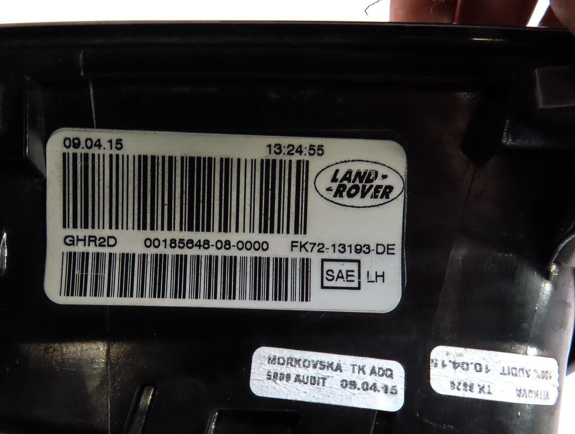 Thumbnail 6: 2015-2019 LAND ROVER DISCOVERY SPORT (L550) LEFT REAR INNER TAILLIGHT LIGHT LAMP