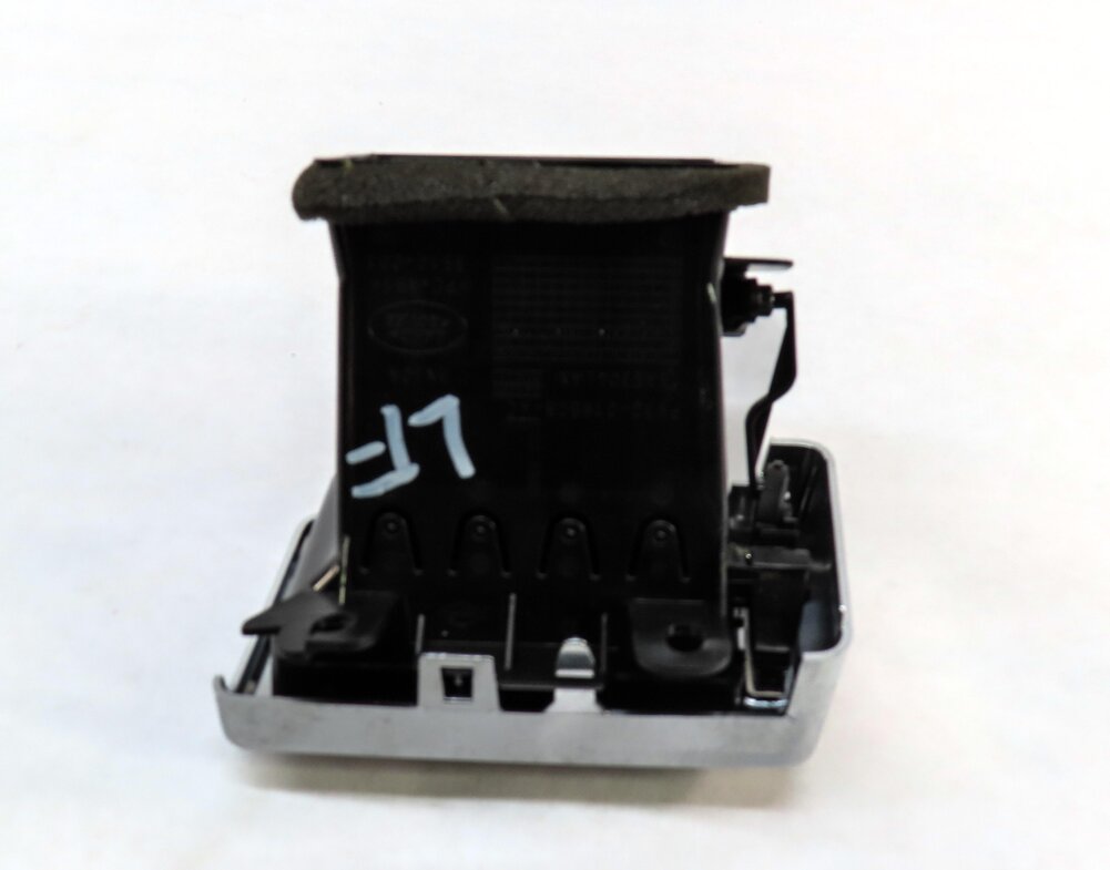Thumbnail 4: 2015 LAND ROVER DISCOVERY SPORT (L550) FRONT LEFT DRIVER A/C HEATER AIR VENT