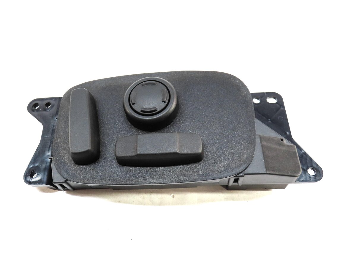 Thumbnail 7: 2015 LAND ROVER DISCOVERY SPORT (L550) FRONT RIGHT SEAT ADJUST SWITCH SET 2