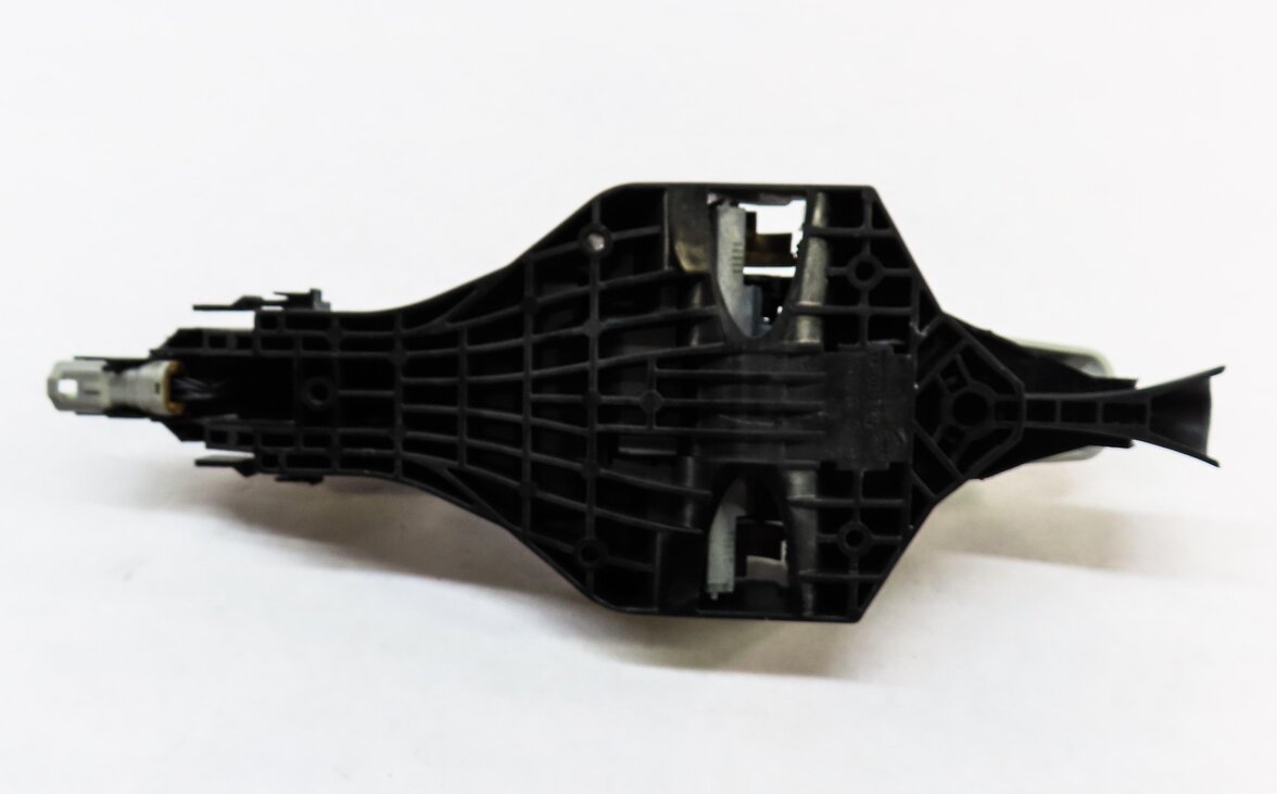 Thumbnail 4: 15-19 LAND ROVER DISCOVERY SPORT (L550) LEFT REAR PASSIVE DOOR HANDLE (WHITE)