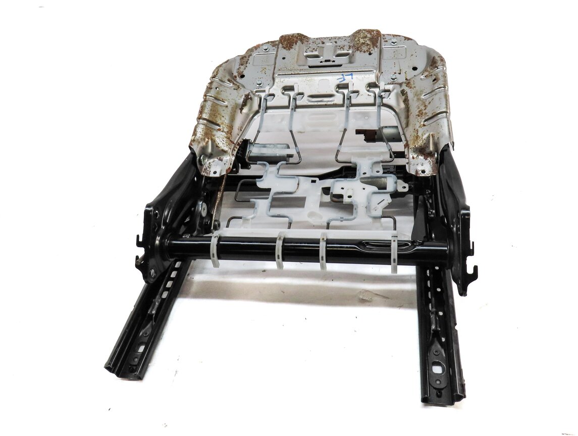 Thumbnail 3: 15-17 LAND ROVER DISCOVERY SPORT (L550) FRONT LEFT DRIVER SEAT TRACK w/ MOTORS
