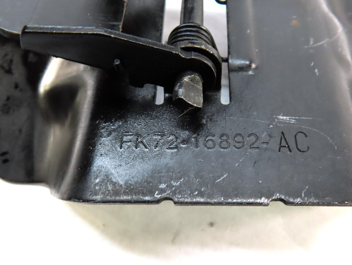 Thumbnail 5: 2015 LAND ROVER DISCOVERY SPORT L550 HOOD SAFETY CATCH HOOK LATCH RELEASE LEVER