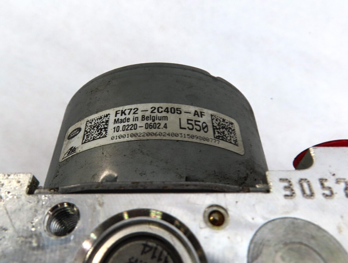 Thumbnail 6: 2015-2016 LAND ROVER DISCOVERY SPORT (L550) ABS ANTI LOCK BRAKE PUMP w/ MODULE