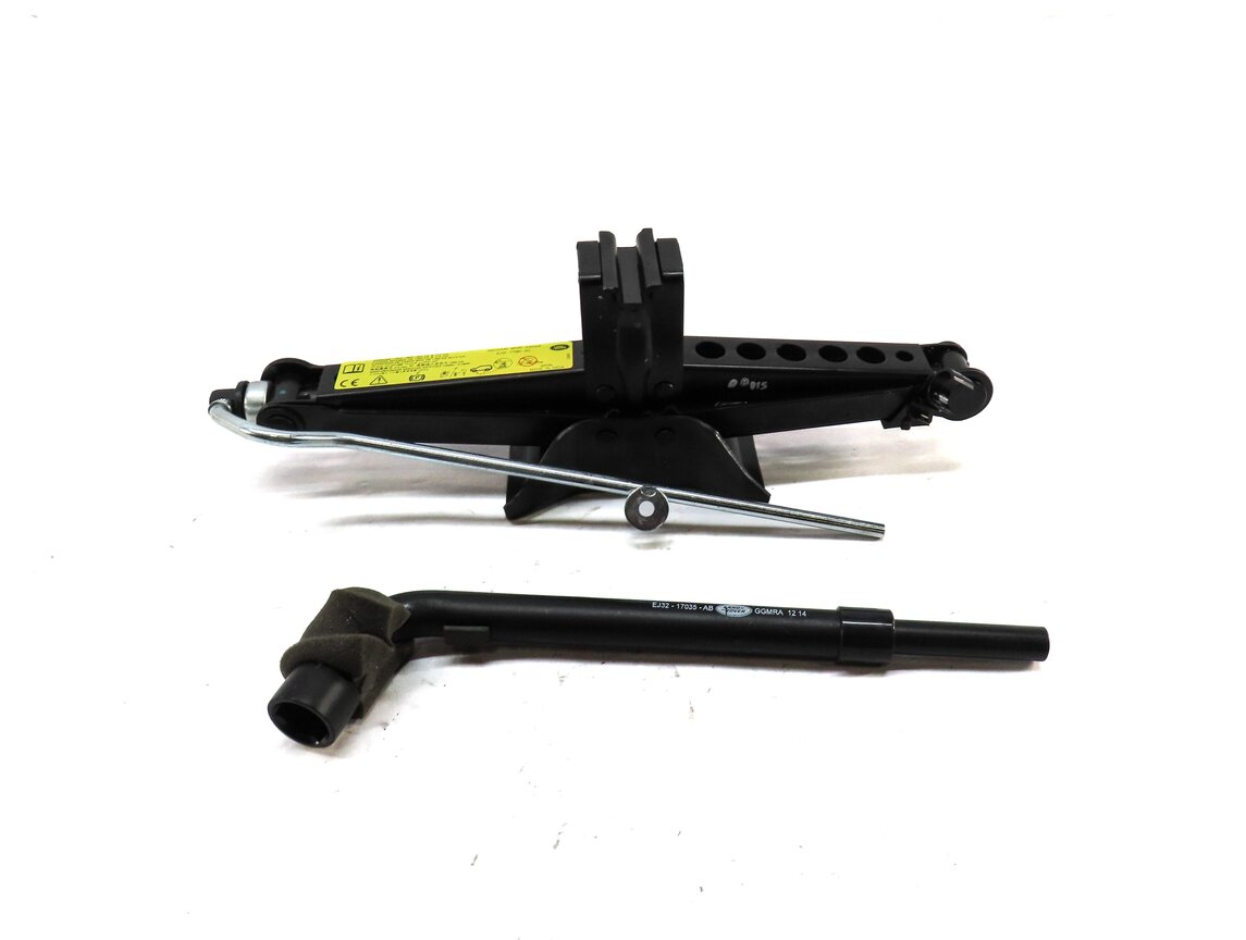 Thumbnail 2: 15-23 LAND ROVER DISCOVERY SPORT (L550) EMERGENCY ROADSIDE TIRE SCISSOR JACK