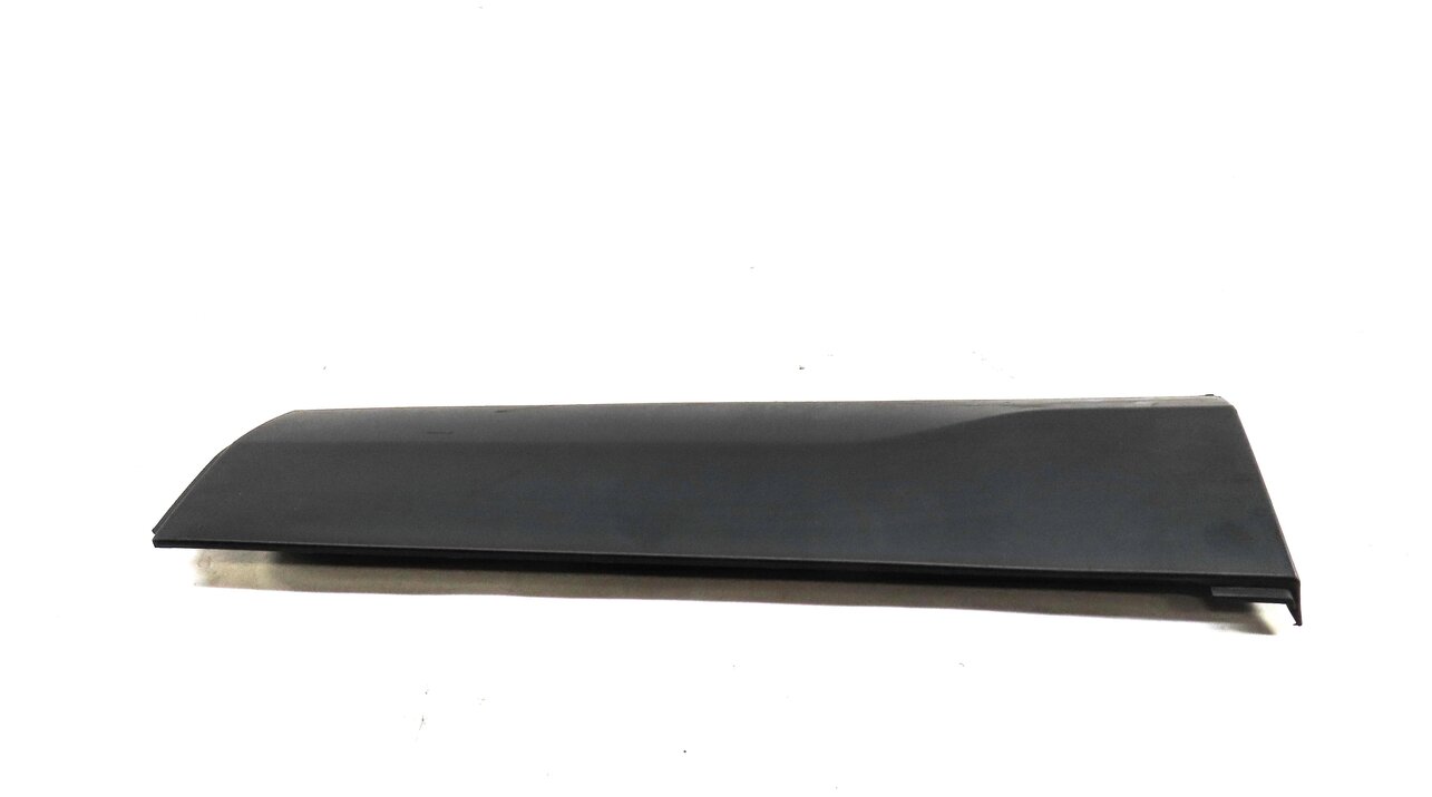 Thumbnail 3: 2015 LAND ROVER DISCOVERY SPORT (L550) REAR RIGHT LOWER DOOR MOULDING TRIM