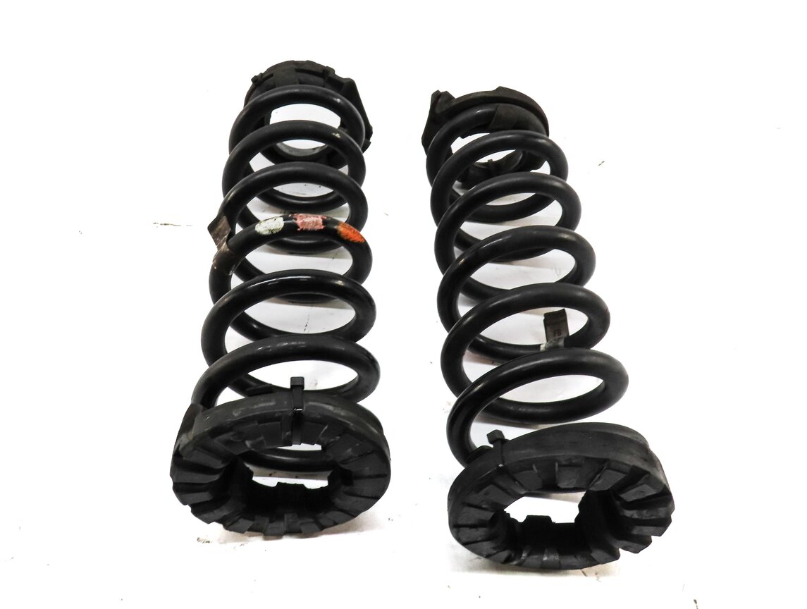 Thumbnail 3: 2015-2019 LAND ROVER DISCOVERY SPORT (L550) REAR SUSPENSION COIL SPRING SET-2