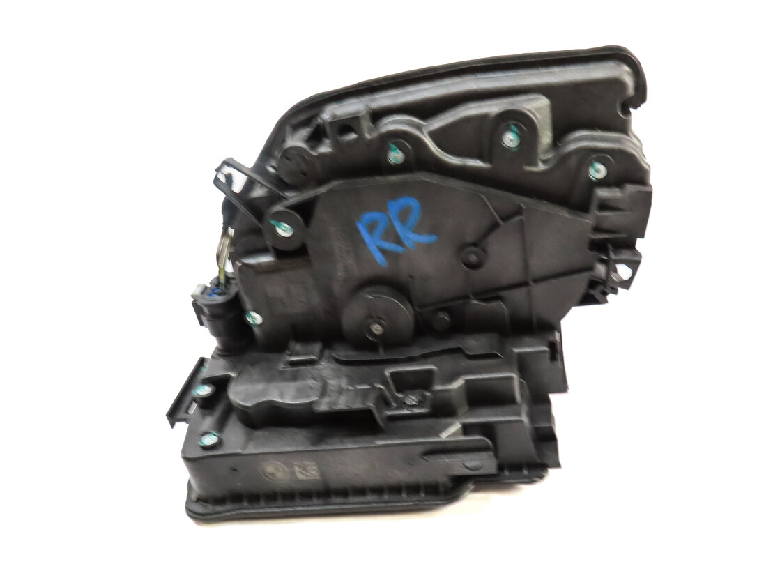 Thumbnail 2: 2014-2021 BMW X1 X2 X5 X6 (F15 F16 F39 F48) RIGHT REAR DOOR LOCK LATCH ACTUATOR