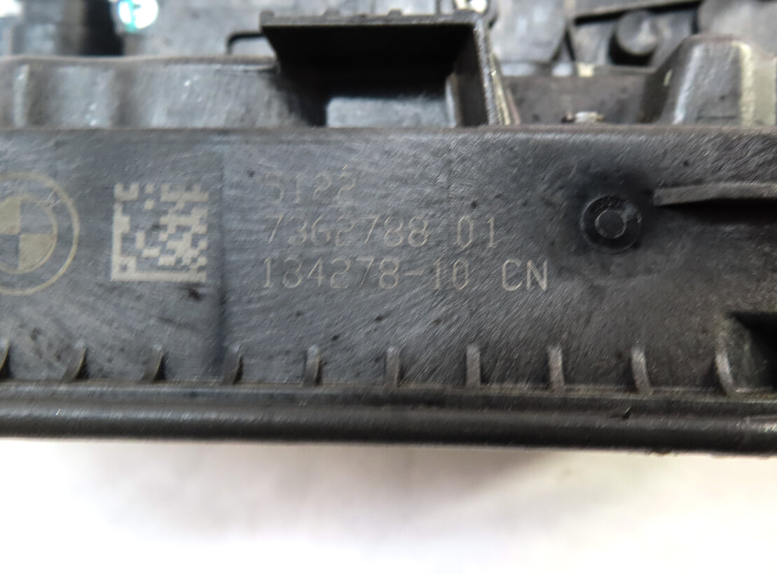 Thumbnail 6: 2014-2021 BMW X1 X2 X5 X6 (F15 F16 F39 F48) RIGHT REAR DOOR LOCK LATCH ACTUATOR