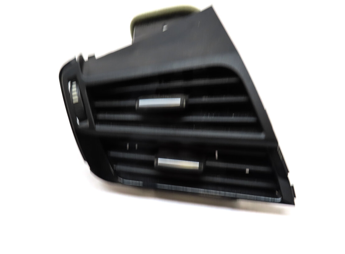 Thumbnail 2: 2016 BMW X5 (F15) FRONT LEFT DRIVER HVAC AC HEATER AIR VENT (Black)