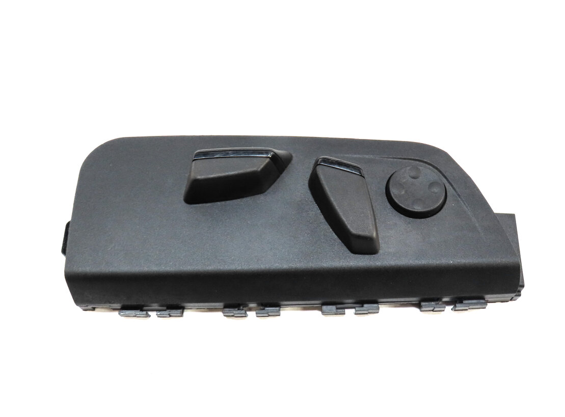 Thumbnail 2: 2016 BMW X5 (F15) FRONT RIGHT PASSENGER SEAT ADJUSTMENT ADJUST CONTROL SWITCH